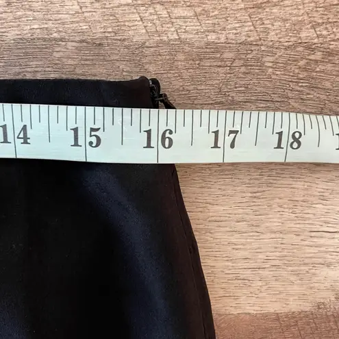 Line and Dot Black Silk Blend Midi Mini Slip Skirt Size Large