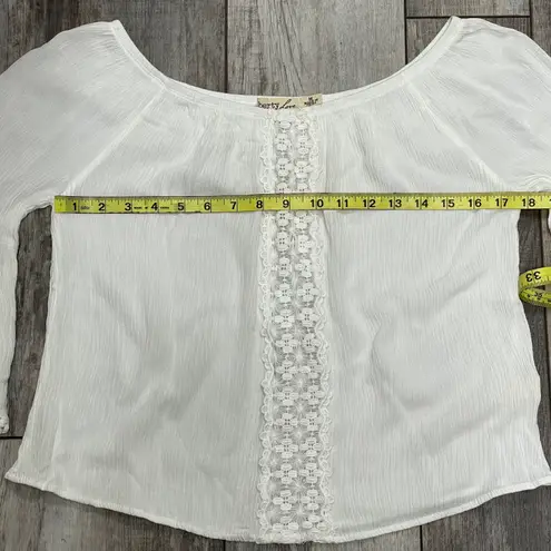 Liberty Love White 3/4 Flare Sleeve With Lace Detail Size Medium