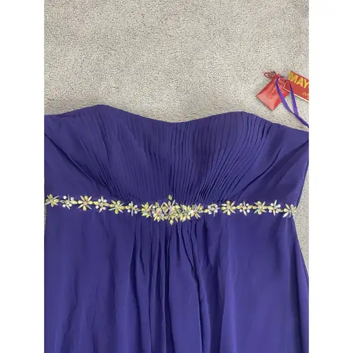 May Queen Couture Women's purple lace detail long formal gown size 20