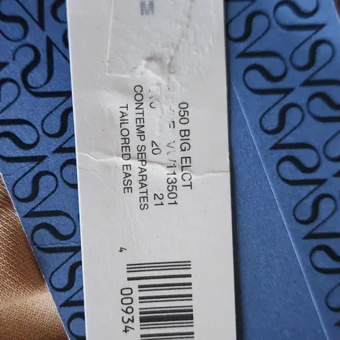 Simply Vera Gray Ivory Whimsical Print Chiffon Wrap Skirt Size Medium