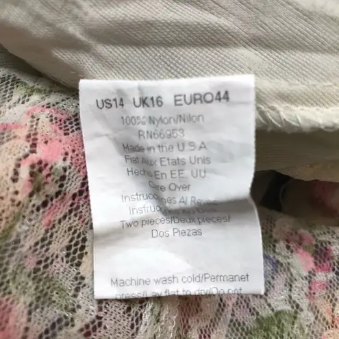 Leslie Fay Vintage Leslie Faye floral two piece blouse/skirt