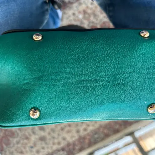 Purse Elegant Green and Black Satchel with Gold Handle/CESCA