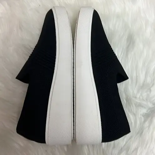 White Mountain  Courage Slip-on Sneakers Black -8.5
