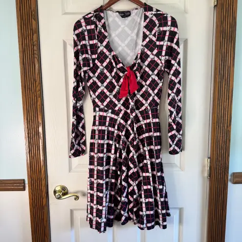 Unique Vintage Hello Kitty Plaid Dress Long Sleeve Fit Flare Large with Pockets