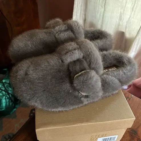 Steve Madden  Bohan Faux Fur Buckle Mule Slides Slippers Grey NEW Size 6.5 thumbnail 4