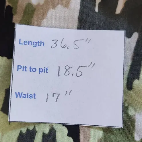 Emma & Michelle Emma & Michele Green Yellow Sleeveless Sheath Dress Size 12 Green Sheath Dress - Image 10