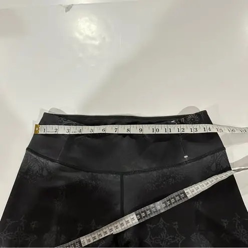 Calia by Carrie Underwood Washed Medallion Purple Orchid Warm Tight Size M Black Size M