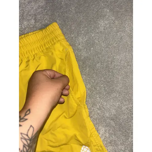 womens stio nylon shorts xl yellow pockets Drawstring