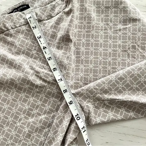 Mario Serrani Shorts Womens 10 Tan White Bermuda Pockets Stretchy Casual Comfort