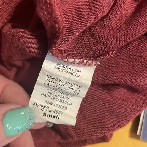 West Coast Love  button front pocket short sleeved T-shirt. Very good Condition