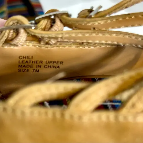 Taylor Says Hispanic Heritage Inspired Heelless Platform Light Brown Chili 7M Tan Size 7