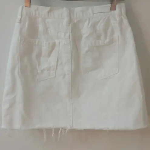 BLANK NYC  White Denim Frayed Mini Skirt Size 25