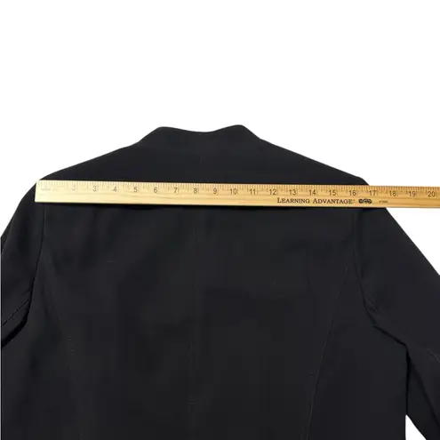 Roz & Ali Short Zip Up Blazer