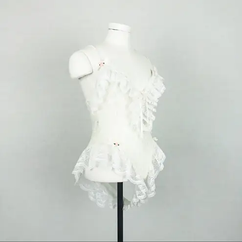 Vintage Ruffled Lace