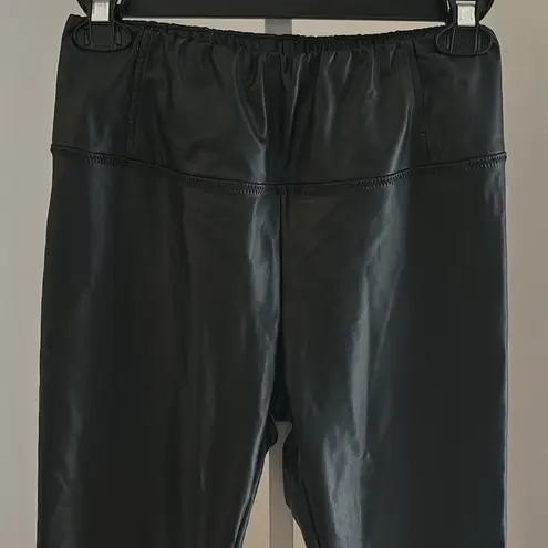 Slate + Willow Vegan Leather Women’s Leggings Size S