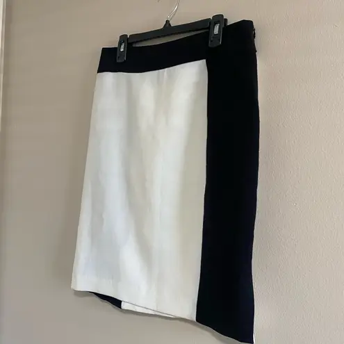 Victor Alfaro White Black Colorblock Skirt Size X Small