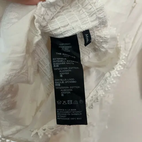 The Kooples 3/4 sleeve v-neck blouse embroidered 3d appliqué white flower floral