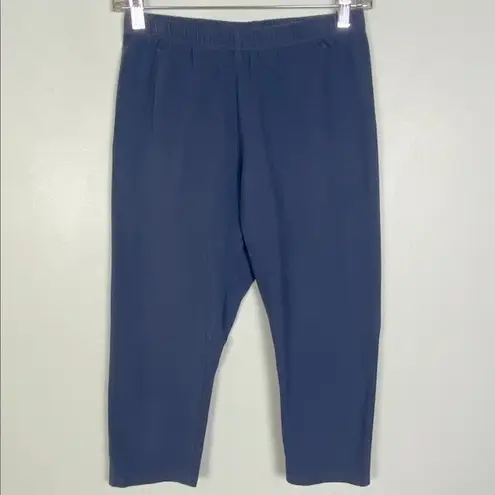 Flax blue cotton blend capris leggings in size XS. EUC