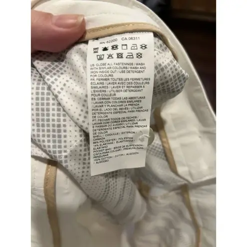 Puma White Women's Golf Shorts Front‎ & Back Pockets Size 12 NWT