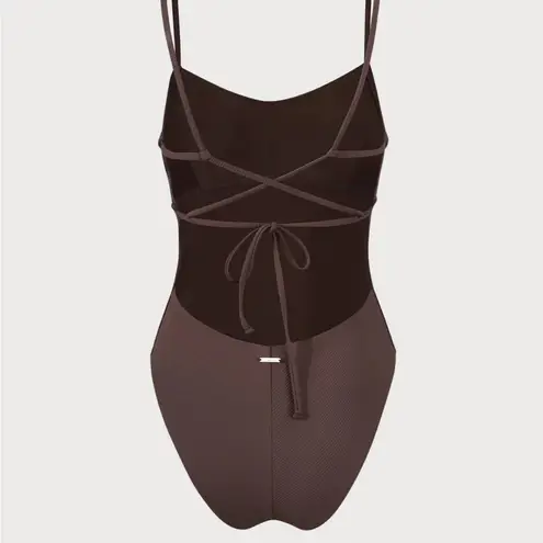 Berlook Coffee Ribbed Cross Back One