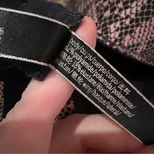 Victoria's Secret Black Pink Oil Snakeskin Print Push-Up Bra Sz 32D