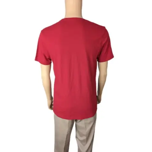 Old Navy Star Wars Baby Yoda Grogu Casual Cool Christmas Holiday T