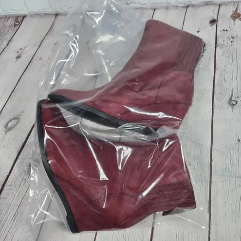 Dolce Vita Tippy Heeled Suede Bootie Burgundy 7 NWT Red