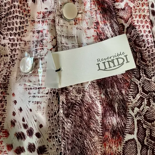 Lindi By Aria Collection Reversible Jacket/ Top. Size Small. Beige Shimmer/Multi Tan
