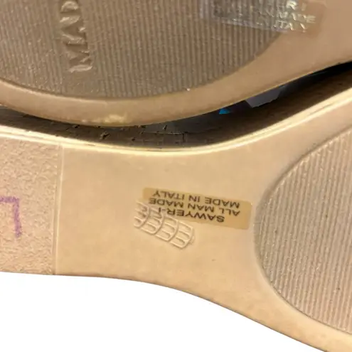 Italian Shoemaker Slip On Wedge Sandals SZ 7 Beige Flex Strap Open Toe Tan