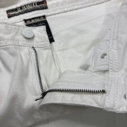 2 BWU Women's Jeans Sz 7 Straight Leg To Be With You White