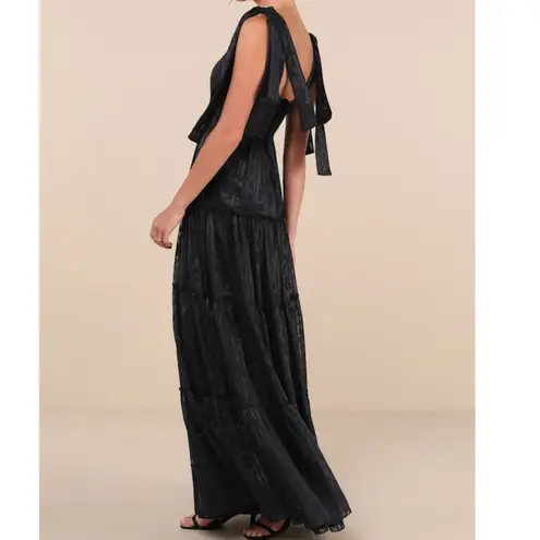 Lulus NWT Picturesque Allure Black Floral Jacquard Tie