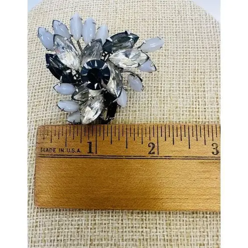 VTG Gorgeous Prong Brooch Smoky Gray Milk Color Stones & Clear Prong Set Brooch