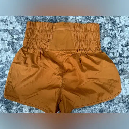 Free People Movement the way home shorts Gold
