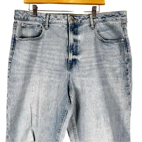 NWT Free Assembly Straight Jeans Womens 18 Short Light Wash High Rise Distressed Blue