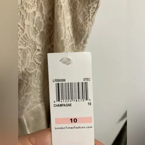 London Times Sleeveless Belted Peplum Dress Champagne Womens size 10