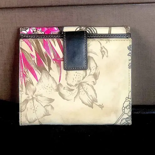 Salvatore Ferragamo Tiger Leopard Jungle Motif Compact Wallet RARE