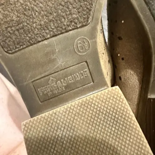 Fergalicious Fergie Women’s 6.5 Ankle Boots