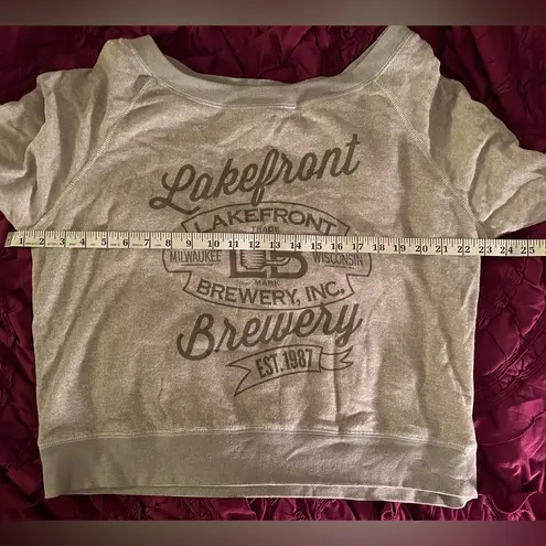 Lakefront Brewery Soft Oatmeal XL sweatshirt Tan