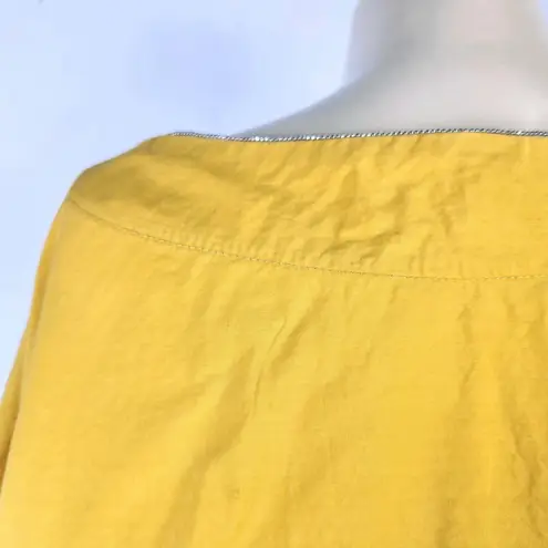 Otto d'ame Women's Mustard Yellow Top With Quarter Sleeves and Trim Details Size 8