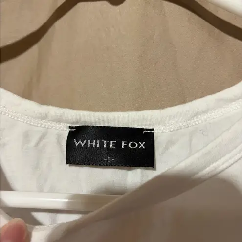 White Fox Boutique White fox T-shirt