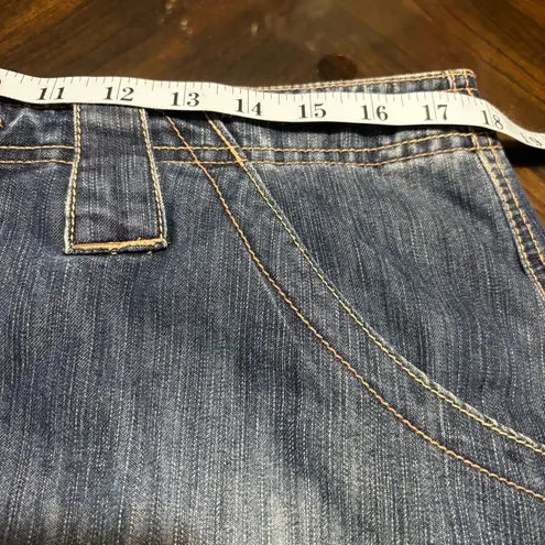 Faded Glory  Denim Medium Wash Fray Skirt/Skort Missy size 16 Embroidered Flowers