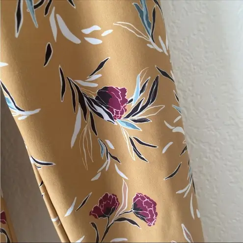 Beach Riot SPORT x CARBON38 SHEA
7/8 Length Leggings FLORAL Gold XS