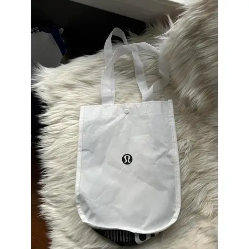 Lululemon White Tote Bag