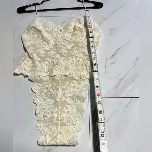 Hanky Panky Lace antique white thong back lingerie size small