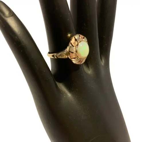 10K SOLID TRI COLOR GOLD ROUND CABOCHON OPAL RING (5) Multiple