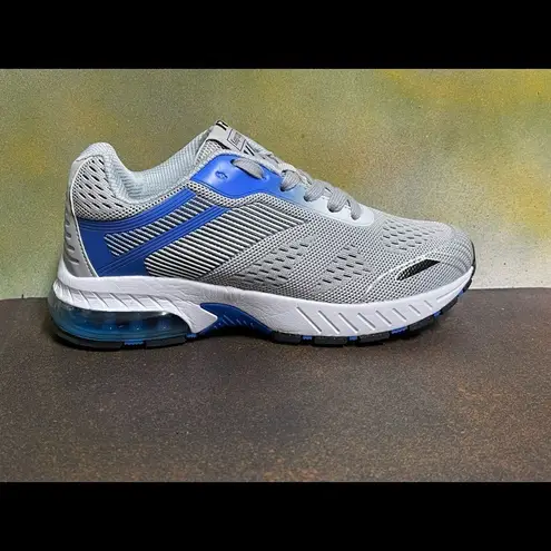 Women’s Running Shoes by Keep Running Size 6.5M Gray