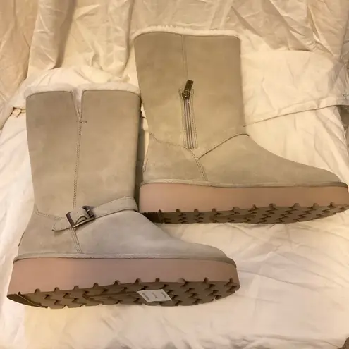 Koolaburra by UGG Kelissa Tall Women boots Size 7 Tan