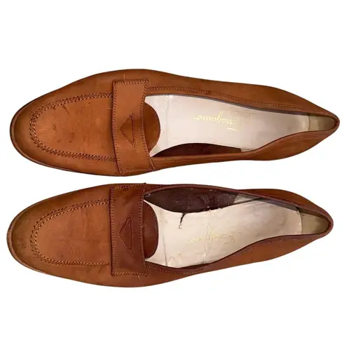 Salvatore Ferragamo women's Brown Suede Penny Loafers Size 8 AAA Narrow Shoes