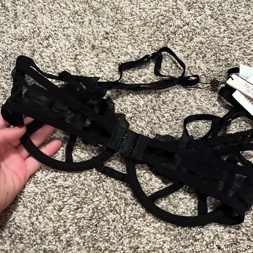 Bluebella Victoria’s Secret NWT Women's Black Bra 34DD Size undefined