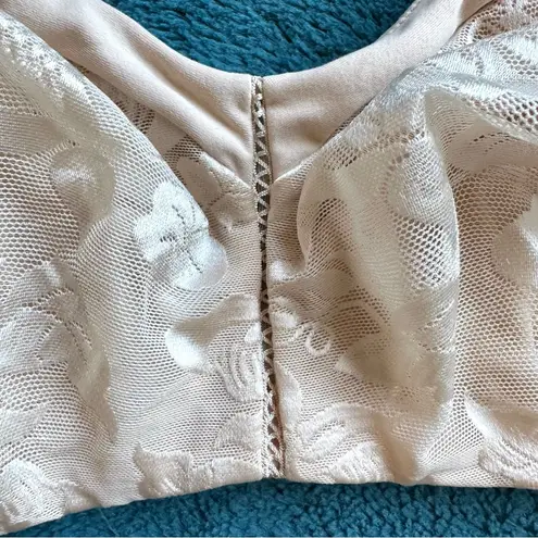 Wacoal 85276 Awareness Full Figure Seamless Wire Free Bra 38C Nude Beige NWOT Size undefined